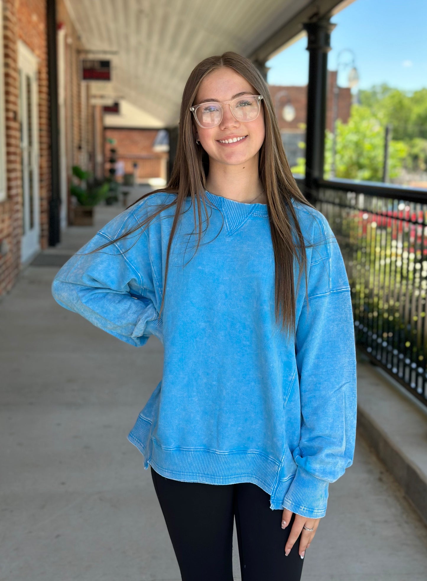 Lead The Way Crewneck // Blue