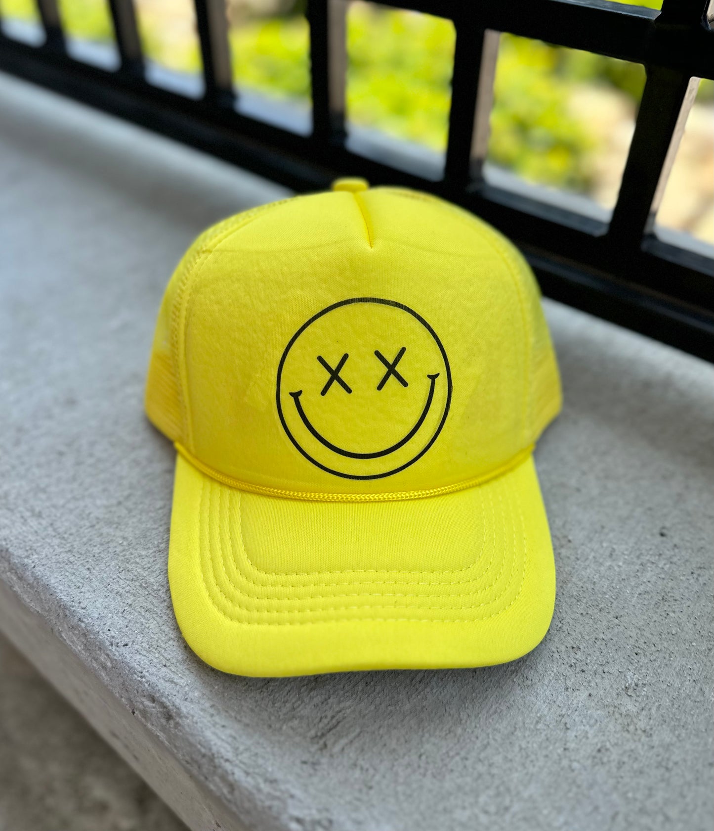 Smiley // Trucker Hat